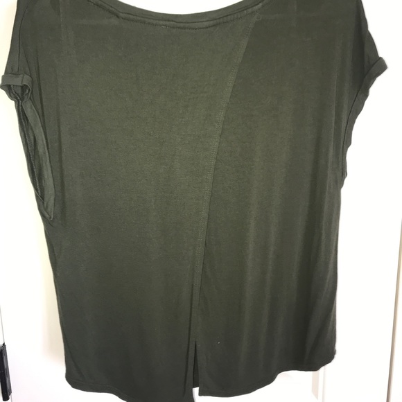 Forever 21 Green Open Back Shirt - Picture 2 of 4